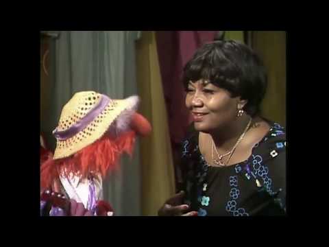 Muppet Songs: Pearl Bailey and Floyd Pepper - In the Good Old Summertime