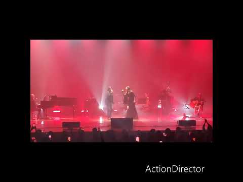 @elisatoffoli feat @ carmen consoli Catania 3.01.2023