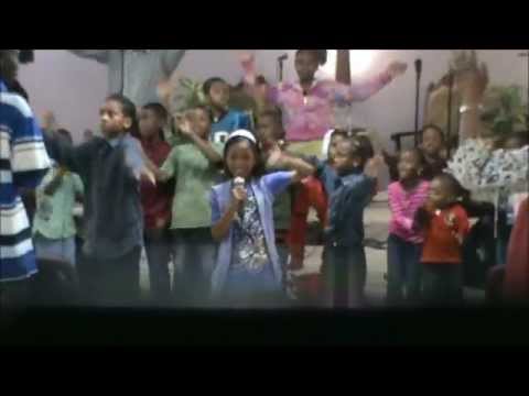 "Put Your Hands Up" (Victoria)