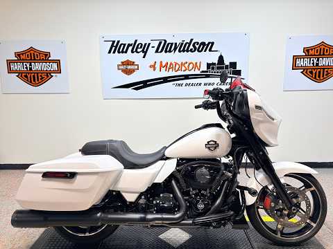 2024 FLHX  Harley-Davidson® Street Glide® White Onyx Pearl