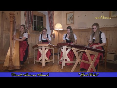 "Diandl Musi" aus Aurach "Gassl Polka" zum Filmprojekt "Im Wandel der Zeit"