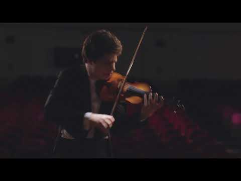 Augustin Hadelich plays Paganini Caprice No. 16