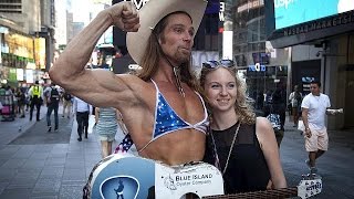 De Blasio em cruzada contra os seios nus em Times Square