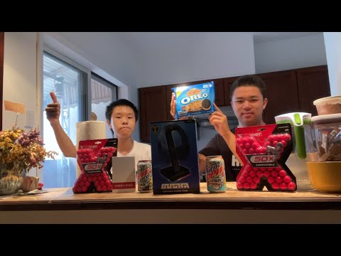 Trying the OREO Java Chip Flavor Crème + Unboxing the Power Bank & Headset Stand | Spyide123 Extra
