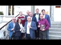 Collega S Feliciteren Lou Roman Met 65ste Verjaardag én Boek