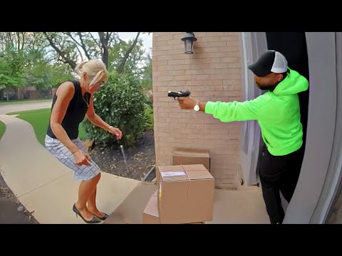 When Package Thieves Get Instant Karma