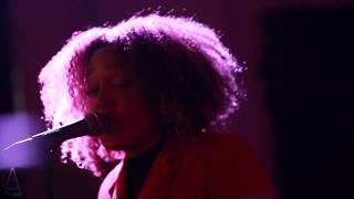 Barbara Moleko - Tag Min Hånd (Music4Aida Live Session)