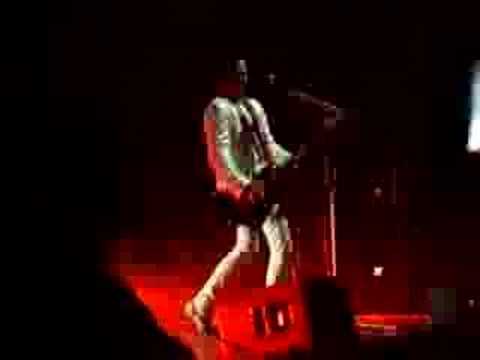 30 seconds to mars @ Milan -13/02/08 -Capricorn(full band!)1