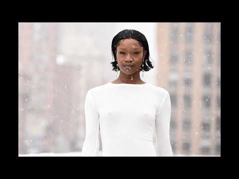 Flying Solo Fashion Show    Hightlights      February 13 2022