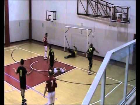 101014.Traversa e occasioni Pol  Calisio, parate e salvataggio Borgo, rigore e gol Patrick 7-0