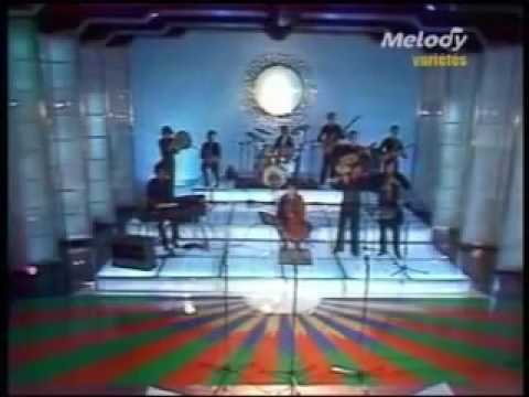 Magnifique chanson kabyle: Groupe Djurdjura 1982.
