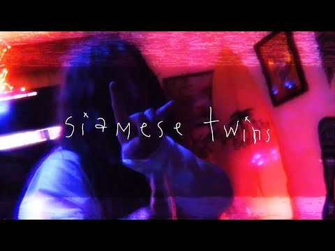 Yung Pinch - Siamese Twins (prod. James Delgado) (OFFICIAL VIDEO)