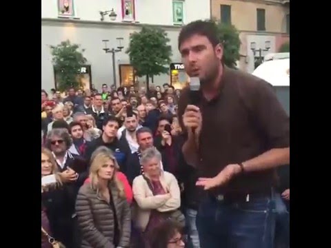 Alessandro Di Battista da Savona: Onesta' prima di tutto! #M5S