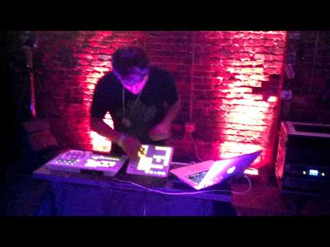 Gem(N)Eye (LIVE 08/04/2012)