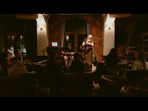 Florabelle - The Girl from Ipanema (acoustic cover)