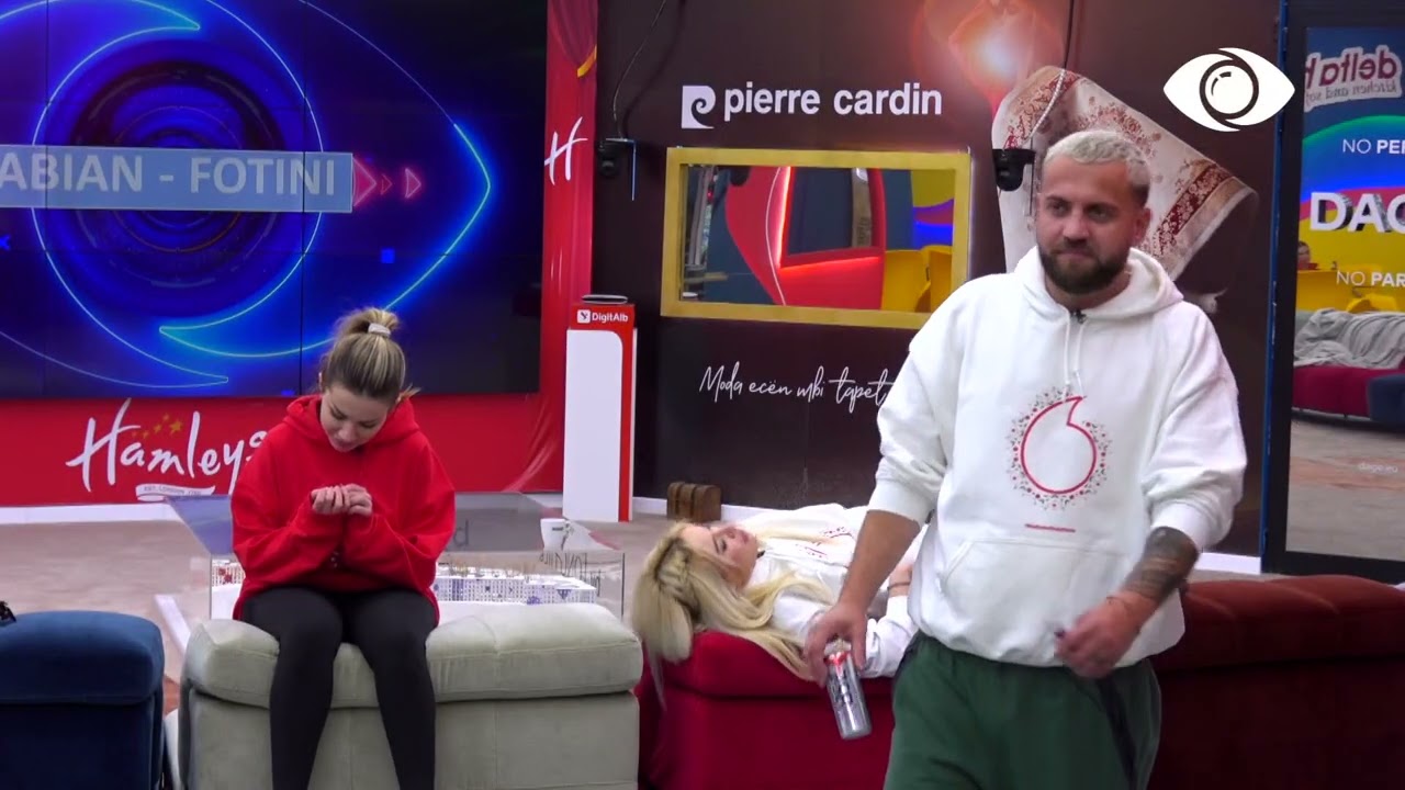 Sabiani dhe Fotinia koordinohen për të mbajtur sa më gjatë topin