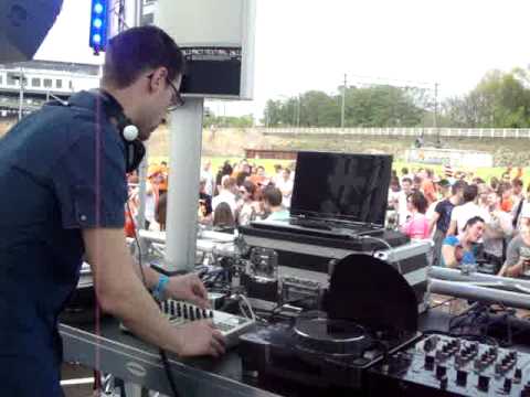 Stenie B live @ Pact Festival 2012