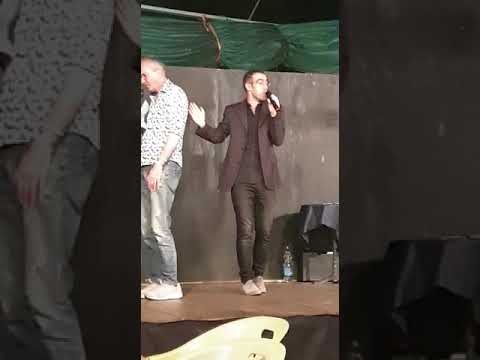 Le barzellette di Lorenzo Andreaggi - I fidanzati (vers. 1)