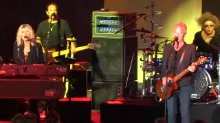 Lindsey Buckingham &amp; Christine McVie | Hold Me (Fleetwood Mac) | live Greek LA, August 2, 2017