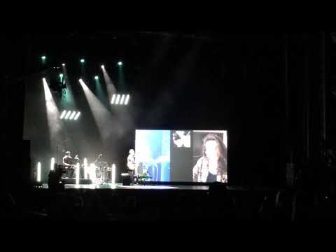 David Fonseca   Resist ft  Alice Wonder Fnac Live 2020 10 01