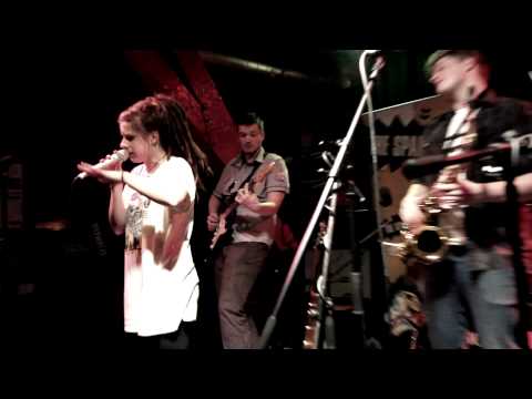 The Spankers - Its a Murder She Wrote/U La La/Party Lovers - Live in Piksla