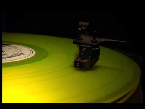 Caspa - Geordie Racer (feat. Subscape)