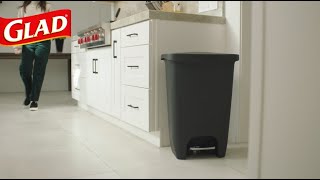 Glad 13 Gallon Plastic Step Can Ad