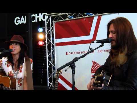 Balsamo & Deighton 'Light In The Dark' at C2C festival, 02 London 08.03.15 HD