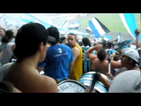 "HD Geral do gremio - meu único amor / venho do bairro da azenha" Barra: Geral do Grêmio &bull; Club: Grêmio