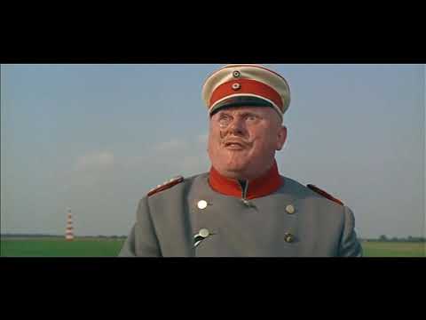 Oberst Manfred von Holstein