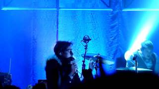 Kids In Glass Houses - Maybe Tomorrow