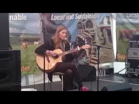 2015.09.24 Singer at York Food Festival, England - 03