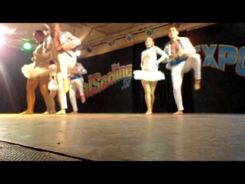 Esibizione Gruppo Agonistico Salsadiferente di Lele Alopo