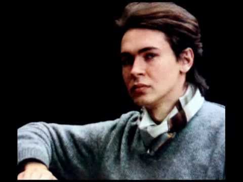 Chopin / Ivo Pogorelich, 1983: Piano Concerto No. 2 in F minor, Op. 21 - Abbado, CSO, DG Vinyl