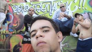 Los Muchachos y las Muchachas Lyrics English Translation