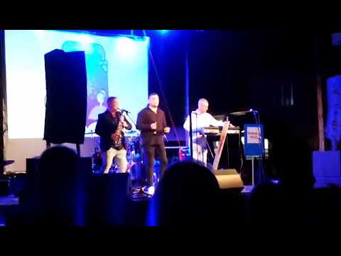 Hristijan Krsteski & Tiksa Bend  (Dime Sax) - Festival na Piperkata Krivogastani  🎤🎹🎷