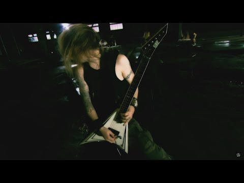 Videoclip de Trashed, Lost And Strungout — Children of Bodom