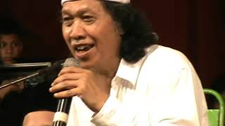 Download lagu Medley Sluku Sluku Batok Aransemen Kyai Kanjeng da... mp3