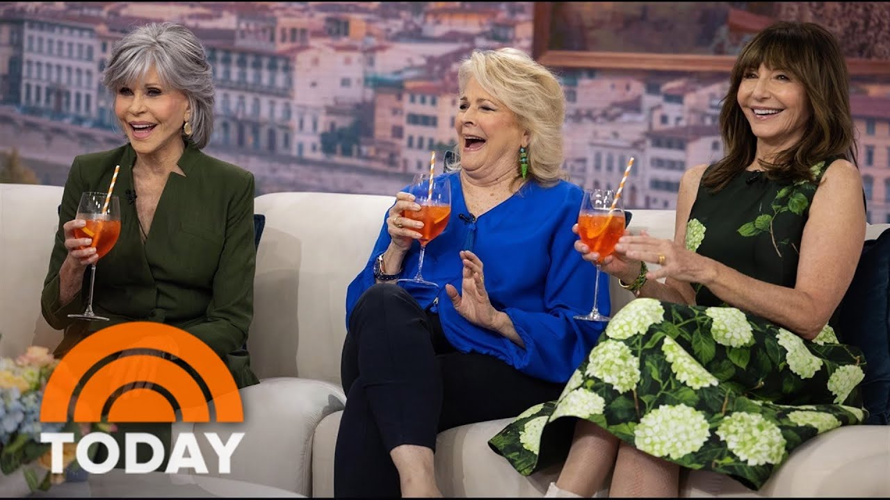 Iconic stars of 'Book Club' talk off-camera friendship