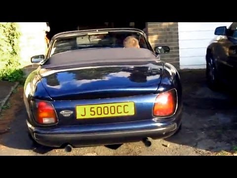 Straight-Piped TVR Chimaera 500 start-up & revs