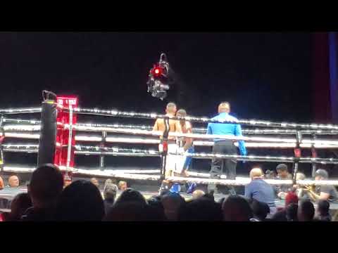 Sharif Rahman (5-0, 3 KOs) VS Reyes Sanchez Round 5