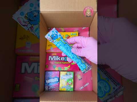 You get this for 10€ 😍 #shorts #pepelini #candy #food #sweets