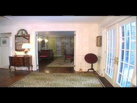 91 Colony Rd, Longmeadow, MA $1250000; 5 beds; 5.5 baths