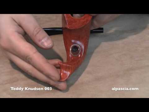 Teddy Knudsen 003 - smoking pipe