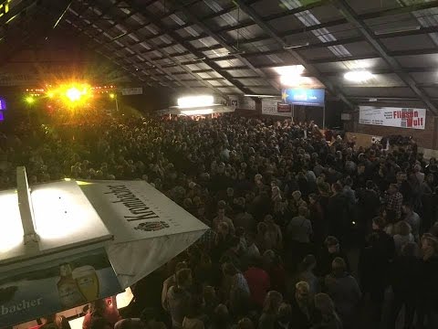 Abschlusskonzert der Paty-Band 4YOU vor 2000 Gästen/Fans in der Reithalle Spelle