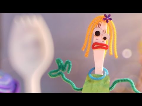 Toy story 4 Forky meets Knifey