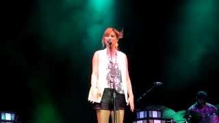 Jennifer Nettles - Moneyball - Pomona CA 9-14-2014