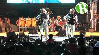 CALIBRE  50  El Tierno se fue en "VIVO" desde el MACRO  de LA MEJOR 95.5