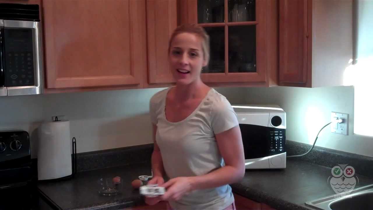 Does the EZ Cracker Make Cracking Eggs Easier?