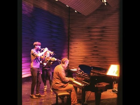 Ramsch & Rosen mit Hubert von Goisern // „The New Austrian Sound of Music (NASOM) geht um die Welt“